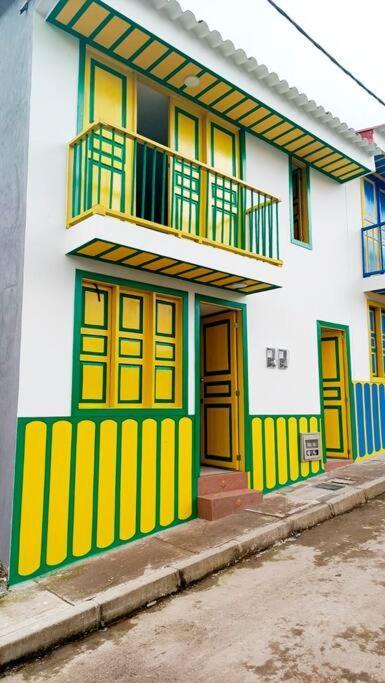 Viviendas Turisticas Sara Angel 1 Apartment ซาเลนโต ภายนอก รูปภาพ
